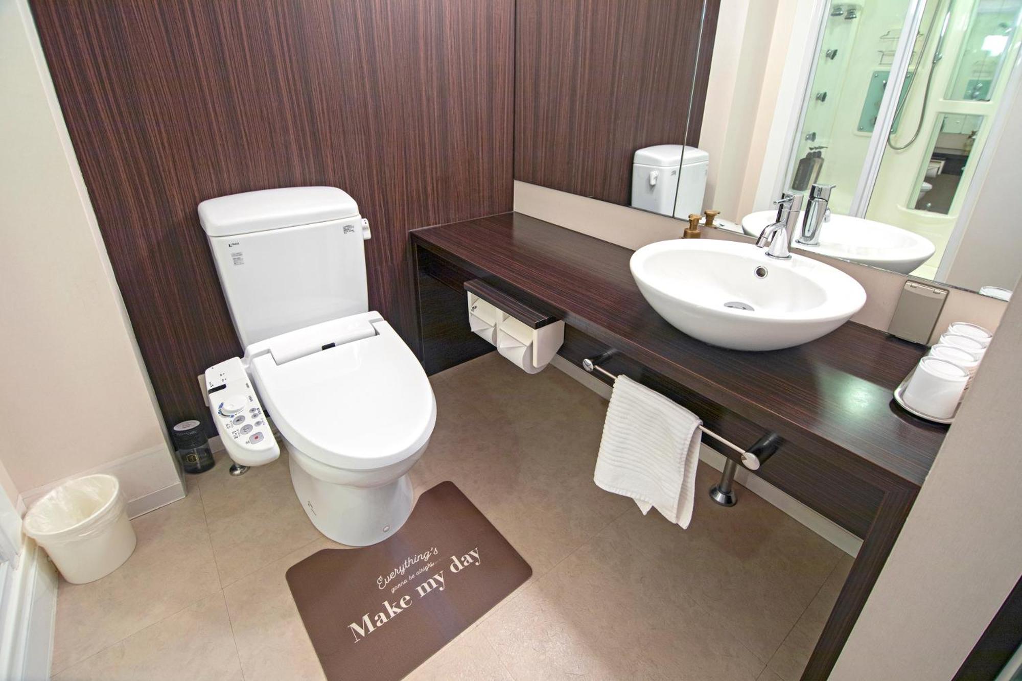 Wonz Hotel Self-Check-In Osaka Dış mekan fotoğraf